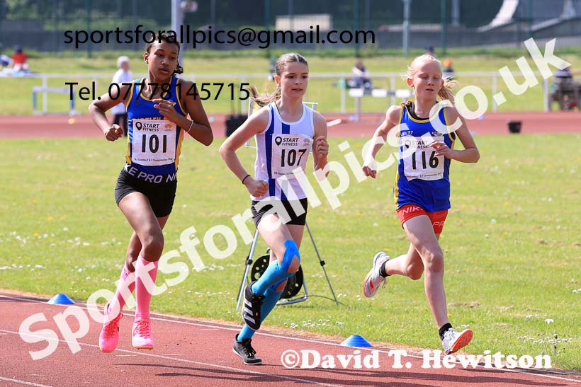 Girls Under-13s 1500 metres, 2024 North Eastern Track and Field Champs., Middlesbrough.  Photo: David T. Hewitson/Sports for All Pics